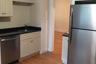 869 E 4th St, Boston, MA 02127 - Photo 2