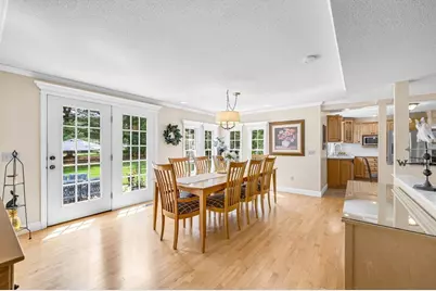 89 Kane Brothers Cir, Westfield, MA 01085 - Photo 8