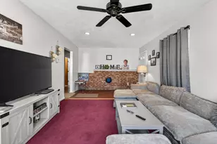 157 Maplewood Ave, Gloucester, MA 01930 - Photo 12