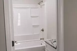 361 Shrewsbury St, Worcester, MA 01604 - Photo 22