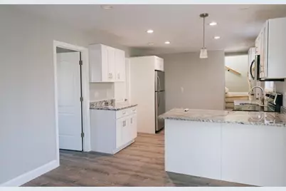 361 Shrewsbury St, Worcester, MA 01604 - Photo 16