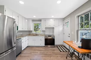 15 Meadow Ln, Marblehead, MA 01945 - Photo 14