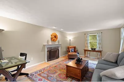 8 Riding Club Rd, Danvers, MA 01923 - Photo 6