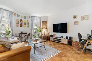 27 Bowdoin St, Boston, MA 02114 - Photo 4
