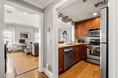 209 D Street #2, Boston, MA 02127 - Photo 8