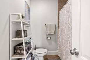 209 D St, Boston, MA 02127 - Photo 12