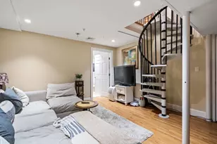 209 D St, Boston, MA 02127 - Photo 20