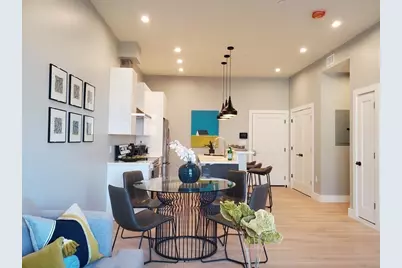 60 Cross St E #212, Somerville, MA 02145 - Photo 4