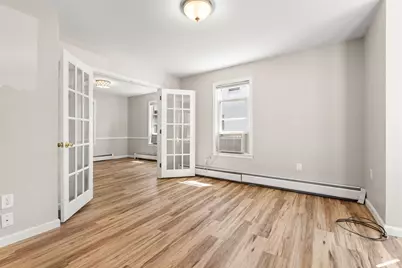 21 Carleton Ave, Haverhill, MA 01835 - Photo 4