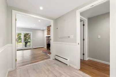 21 Carleton Ave, Haverhill, MA 01835 - Photo 10