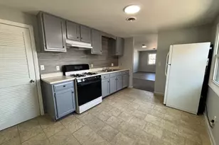 199 Flint St, Fall River, MA 02723 - Photo 2