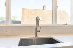 601 Highland Ave, Malden, MA 02148 - Photo 6