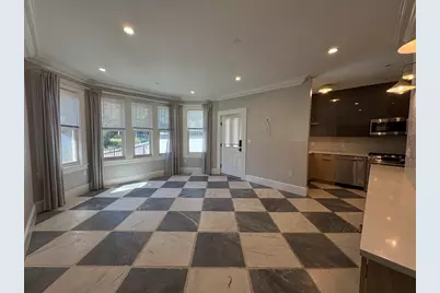 15 Lanark Rd #2, Brookline, MA 02445 - Photo 4