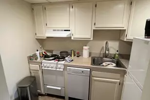 464 Commonwealth Ave, Boston, MA 02215 - Photo 6