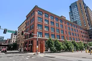 319 A St, Boston, MA 02210 - Photo 16