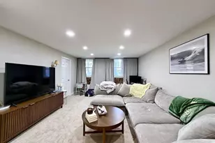 512 E 3rd St, Boston, MA 02127 - Photo 6