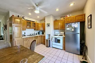 512 E 3rd St, Boston, MA 02127 - Photo 16