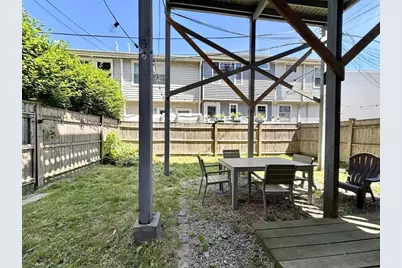 512 East 3rd Street, Boston, MA 02127 - Photo 8