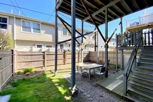 512 E 3rd St, Boston, MA 02127 - Photo 2