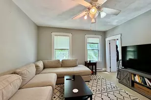 512 E 3rd St, Boston, MA 02127 - Photo 12