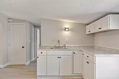 176 Washington St, Dedham, MA 02026 - Photo 4