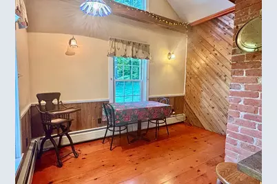 19 S Maple St, Shelburne, MA 01370 - Photo 10