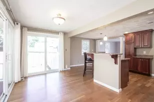 32 Hamilton Rd, Wakefield, MA 01880 - Photo 14