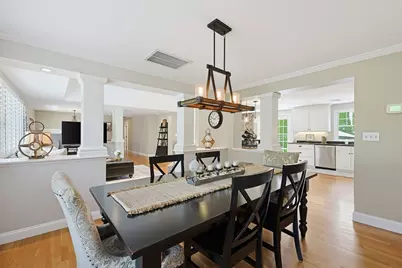 16 Mansion Rd, Wakefield, MA 01880 - Photo 12