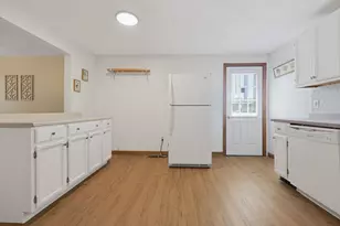 320 North St, Tewksbury, MA 01876 - Photo 10