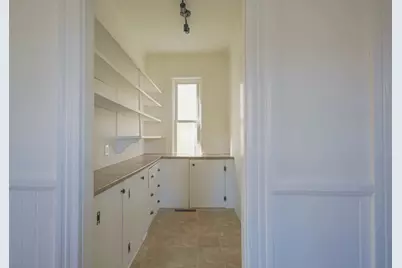 19 Central Street #1, Whitman, MA 02382 - Photo 4