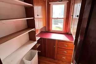 21--23 Luther St, Chicopee, MA 01020 - Photo 8