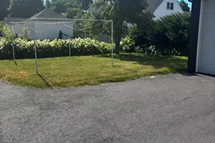 21--23 Luther St, Chicopee, MA 01020 - Photo 28