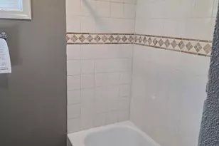 762 Globe St, Fall River, MA 02724 - Photo 16