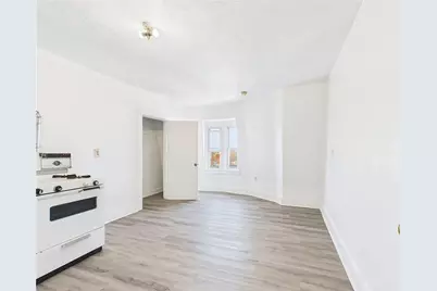 584 N Main St, Woonsocket, RI 02895 - Photo 16