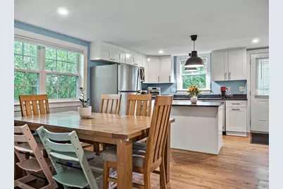 36 Brackett Rd, Ashland, MA 01721 - Photo 4