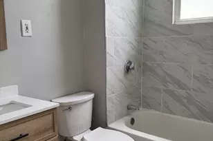 7 Woodward Park St, Boston, MA 02125 - Photo 12