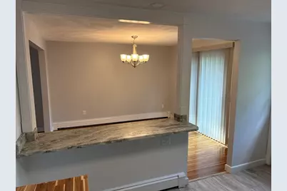 27 Richardson Circle, Saugus, MA 01906 - Photo 12