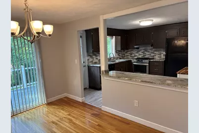 27 Richardson Circle, Saugus, MA 01906 - Photo 10