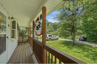 16 Kosta Avenue, Rutland, MA 01543 - Photo 2