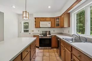 23 Crystal Spring Rd, Mattapoisett, MA 02739 - Photo 4