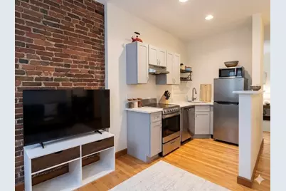 22 Battery Street #1R, Boston, MA 02109 - Photo 2