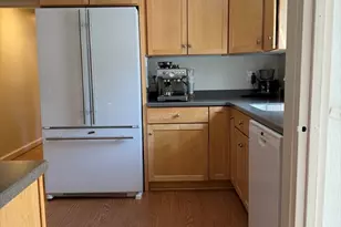 22 Abbott Rd, Waltham, MA 02452 - Photo 10