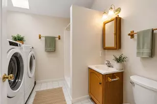 22 Abbott Rd, Waltham, MA 02452 - Photo 14