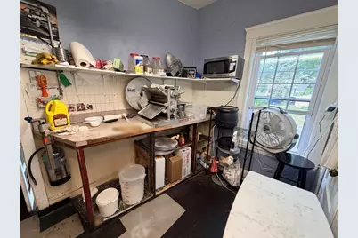 65 Loomis St, Bedford, MA 01730 - Photo 12