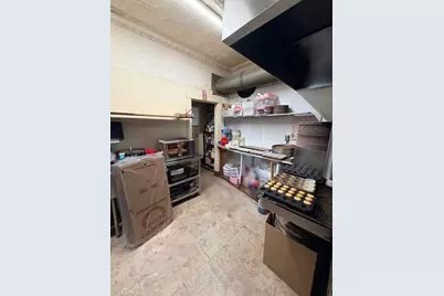 65 Loomis St, Bedford, MA 01730 - Photo 8