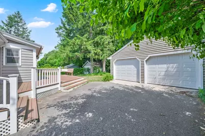 124 Westmoreland Ave, Longmeadow, MA 01106 - Photo 40