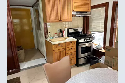 11 Travis Drive #8, Newton, MA 02467 - Photo 4