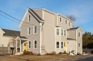 32 E Chestnut St, Sharon, MA 02067 - Photo 2