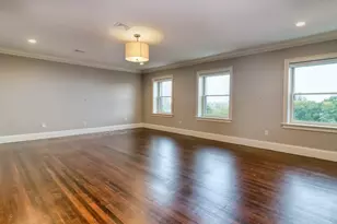 127 Bay State Rd, Boston, MA 02215 - Photo 10