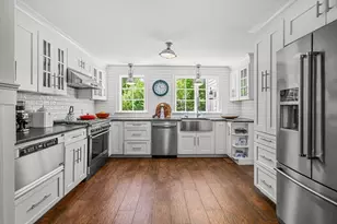 19 Coveview Dr, Yarmouth, MA 02664 - Photo 6